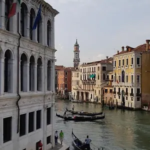 Gondola Show Apartamento Venecia