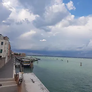 Golden Place Apartamento Venecia