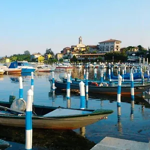 https://casa-clusane-2-passi-dal-lago.it-lombardy.com