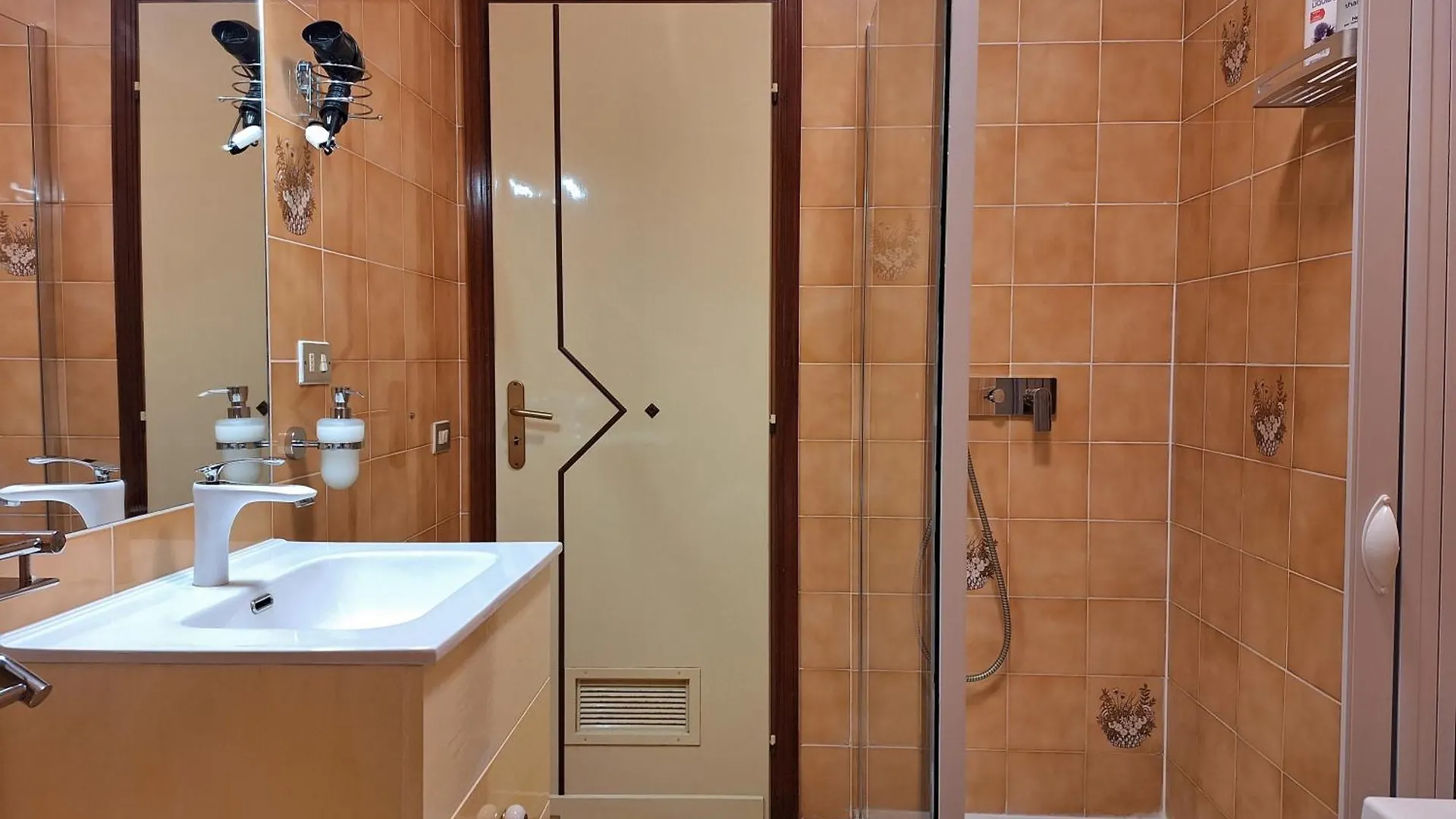 Maria'S - Free Parking Area, No Ztl Apartment Cefalu